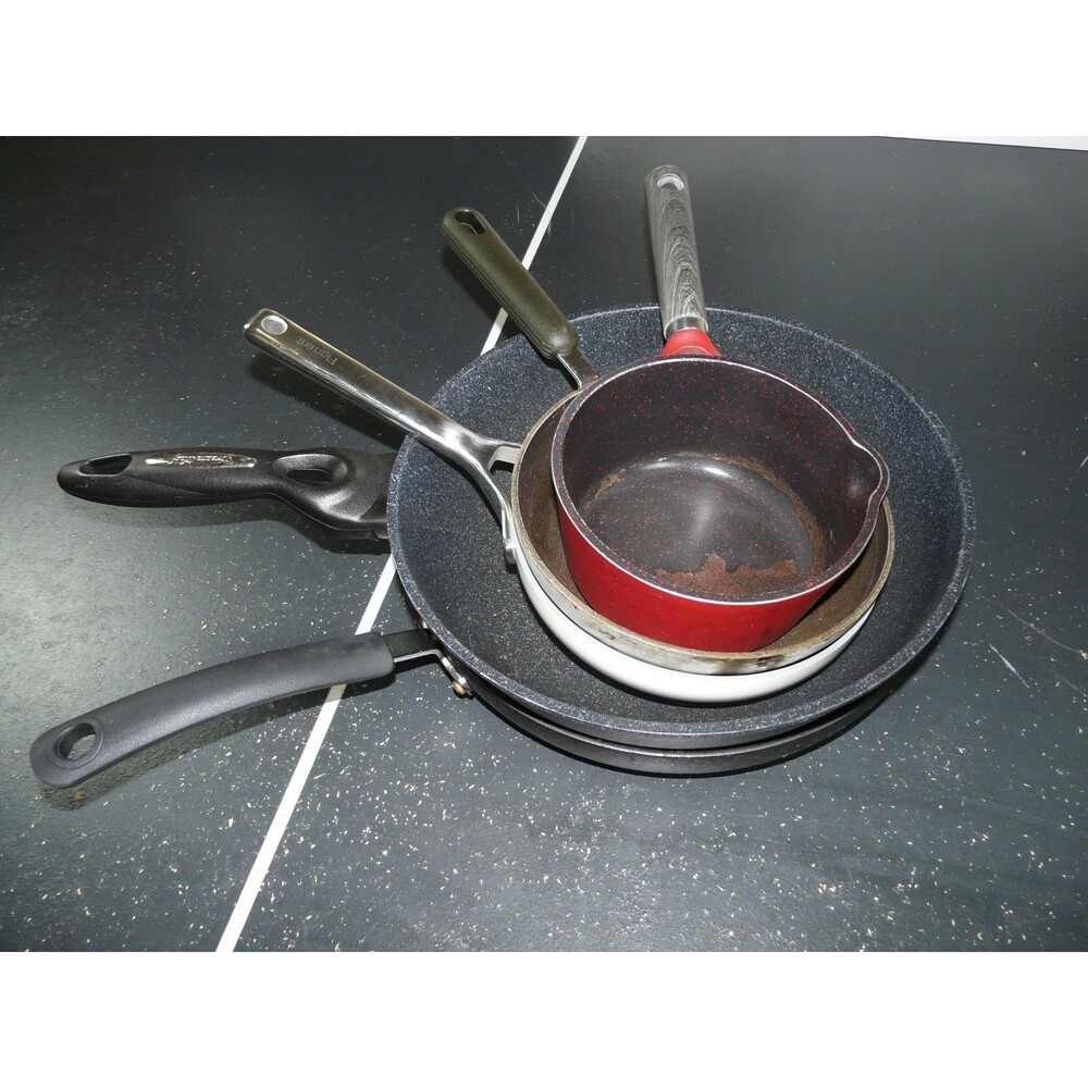 8" & 12" Kitchenware / Cookware / Pan / Pot / Skillet / Wok - Lot of 5